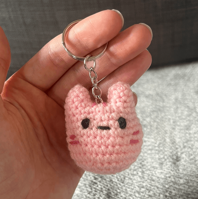 Porte-clés chat rose 